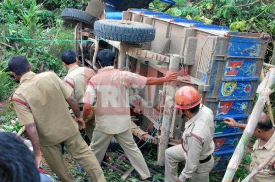 Uncontrolled driving leads to massive accident: one died on Tuesday morning Uncontrolled driving leads to massive accident: one died on Tuesday morning